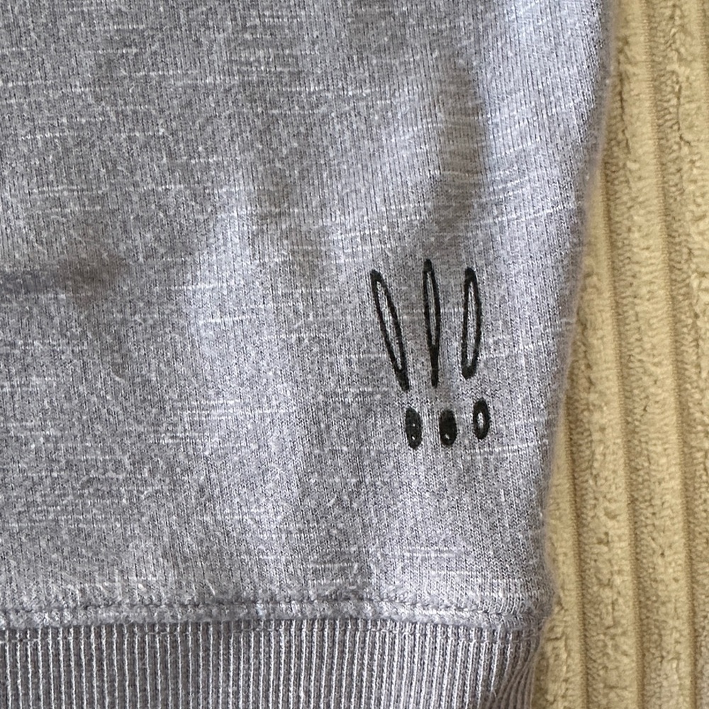 Fabletics Frankie Gray Graphic Pullover Sweatshir… - image 6